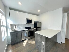 61 Joy St, Unit 3F in Boston, MA - Foto de edificio - Building Photo