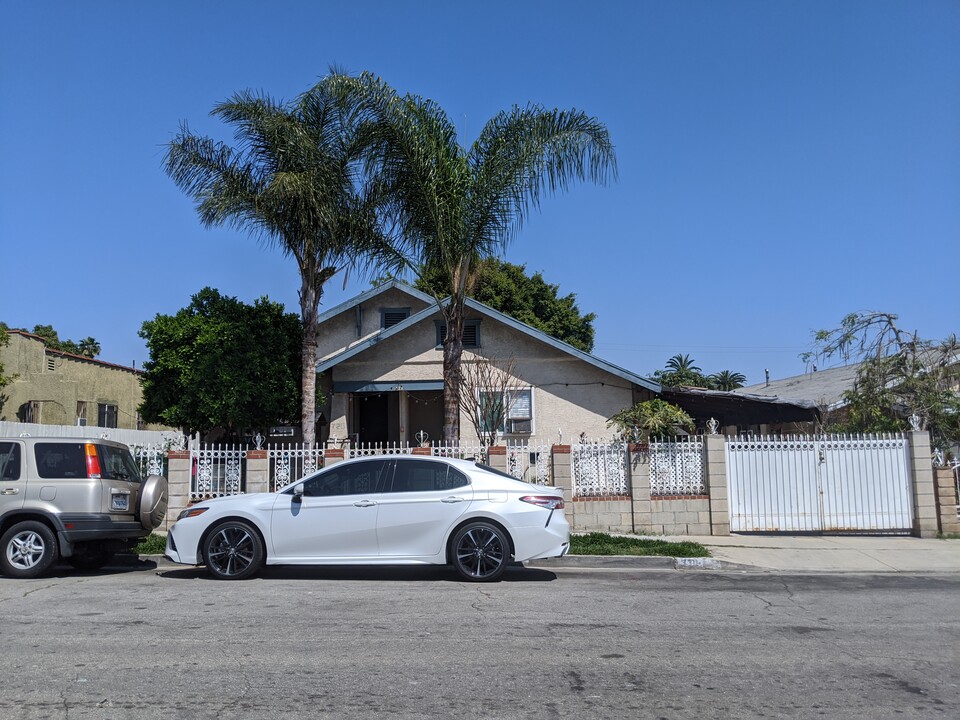 726 S Gage Ave in Los Angeles, CA - Building Photo