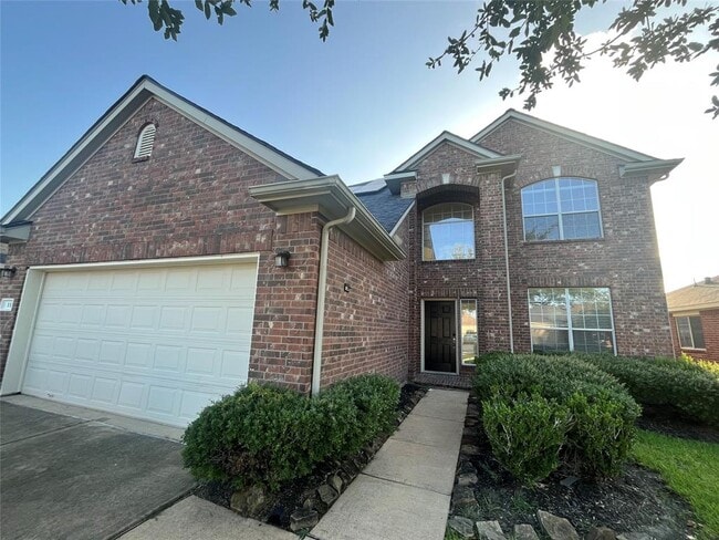 property at 11 Carmel Chase Ct