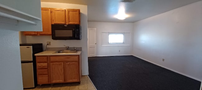 842 E Yellowstone Hwy in Casper, WY - Building Photo - Building Photo
