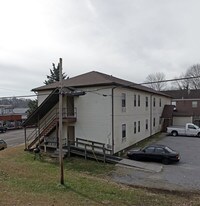 120 Tyrone Rd Apartamentos