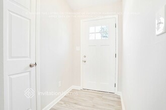 1320 Ling Dr in Austell, GA - Building Photo - Building Photo