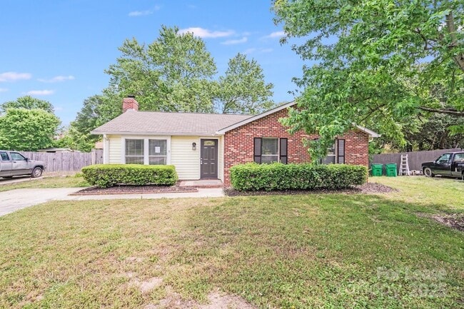 property at 8539 Glenway Ct