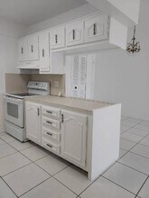 15888 SW 95th Ave-Unit -110 in Miami, FL - Building Photo - Building Photo