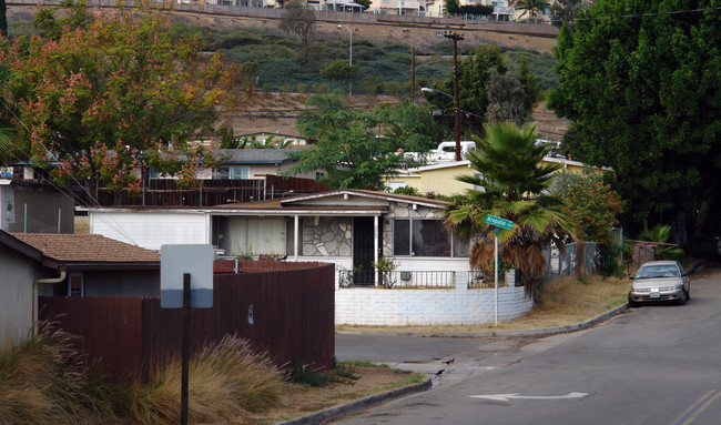 9902 Jamacha Blvd in Spring Valley, CA - Building Photo - Building Photo