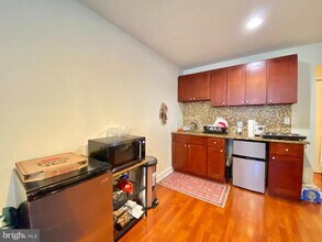 1417 N 17th St in Philadelphia, PA - Building Photo - Building Photo
