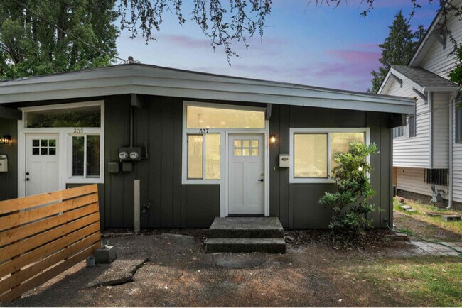337 Martin Luther King Jr Way in Seattle, WA - Building Photo - Building Photo