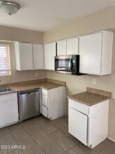 3150 E Cicero St, Unit 201 in Mesa, AZ - Building Photo - Building Photo