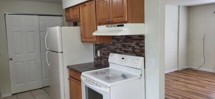 805-1/2 4th Ave NE in Buffalo, MN - Building Photo - Building Photo