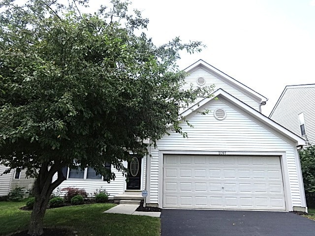 property at 2097 Earlsway Dr