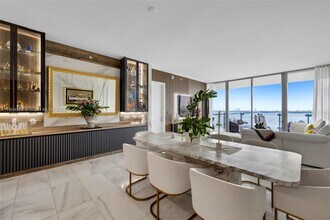 700 NE 26th Terrace in Miami, FL - Building Photo - Building Photo