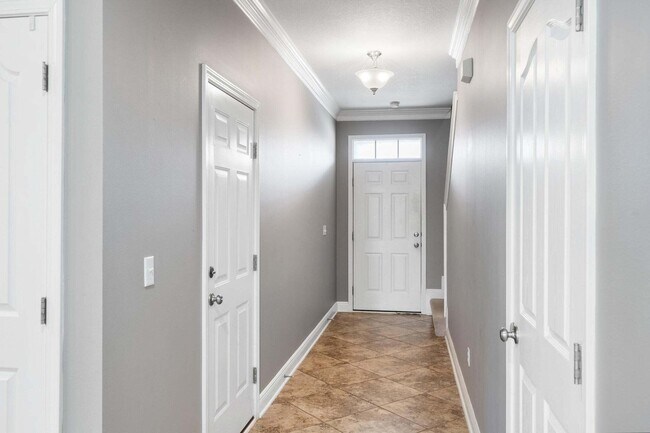 8890 White Ibis Way in Navarre, FL - Building Photo - Building Photo