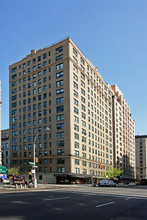 520 Amsterdam Ave in New York, NY - Building Photo - Building Photo