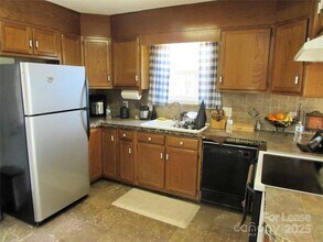 137 Pine Meadow Ln in Mooresville, NC - Building Photo - Building Photo