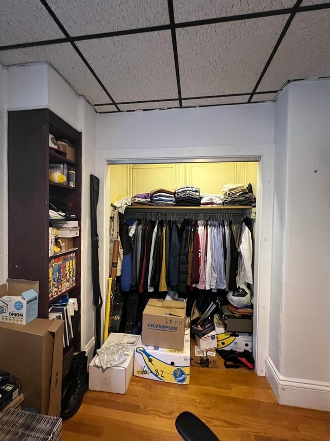 363 Beacon St, Unit 1 in Somerville, MA - Building Photo - Building Photo