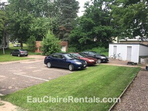 1114 1st Ave, Unit 1114 1st Ave. in Eau Claire, WI - Foto de edificio - Building Photo