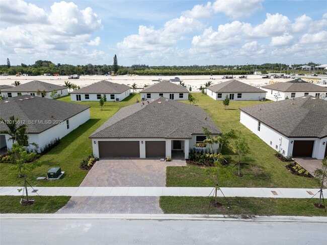 property at 17564 SW 285th St