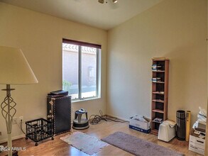 4411 E Desert Wind Dr. in Phoenix, AZ - Building Photo - Building Photo