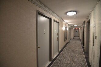 130 Water St in New York, NY - Foto de edificio - Building Photo