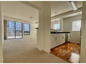 7601 Aldrich Ave S-Unit -119 in Minneapolis, MN - Building Photo - Building Photo