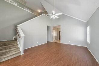 8726 Old Maple Ln in Humble, TX - Building Photo - Building Photo