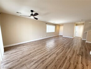 2613 Pinerock St in Las Vegas, NV - Building Photo - Building Photo