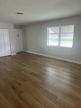 500 NW 53rd St in Boca Raton, FL - Building Photo - Building Photo