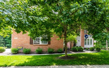 7533 Prairie View Dr in Indianapolis, IN - Building Photo - Building Photo