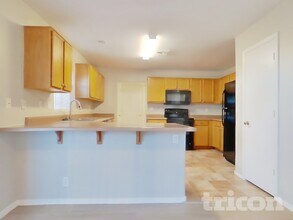 1388 S Portland Ave in Gilbert, AZ - Building Photo - Building Photo