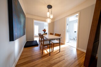 3957 Ewing Ave S in Minneapolis, MN - Building Photo - Building Photo