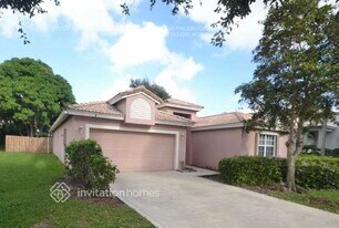 3935 Majestic Palm Way in Delray Beach, FL - Building Photo