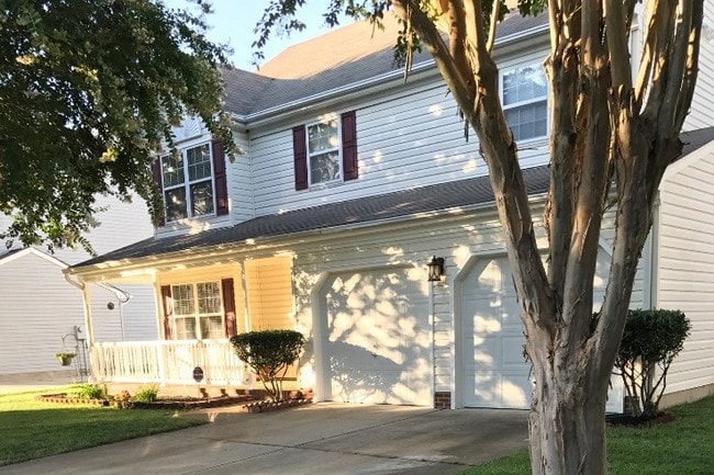 6707 Glasgow St in Suffolk, VA - Building Photo - Building Photo