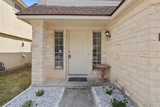 8703 Cretys Cove in Austin, TX - Building Photo - Building Photo