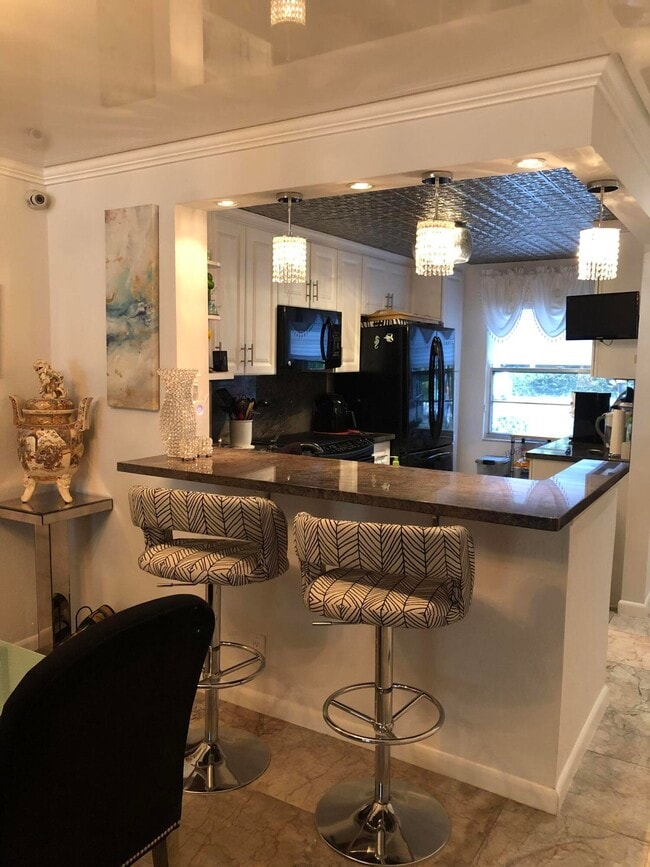 1904 Bermuda Cir in Coconut Creek, FL - Building Photo - Building Photo