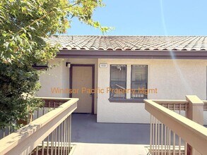 1031 S Villa Way in Walnut Creek, CA - Building Photo - Building Photo