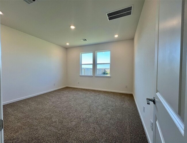 property at 21835 Redwood Blf Trl