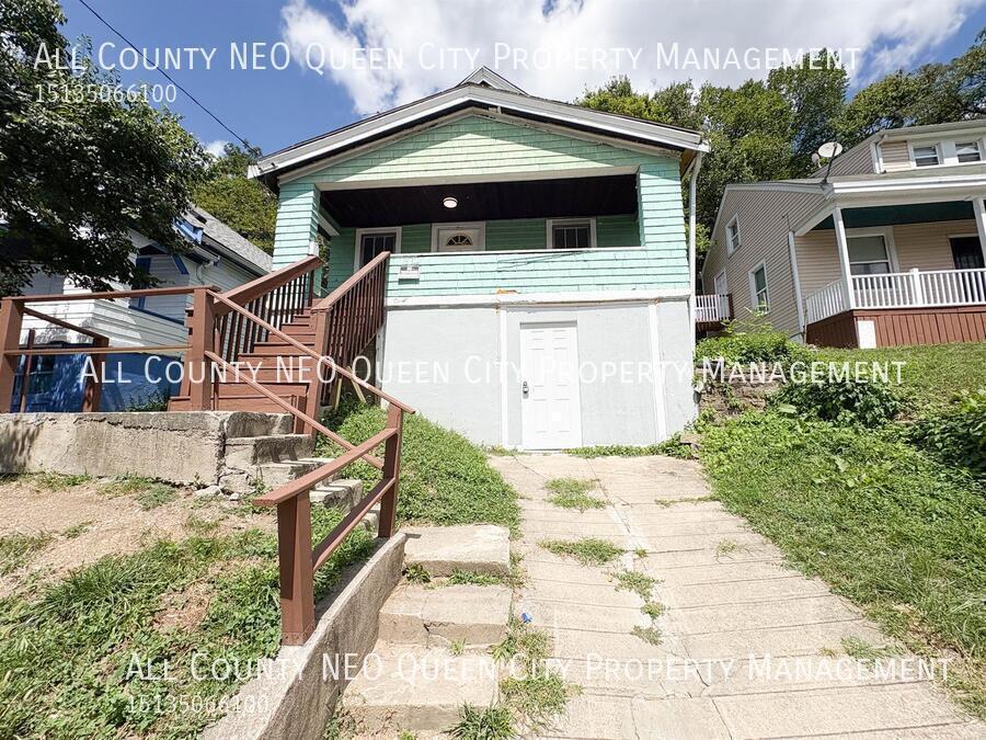 1854 Denham St in Cincinnati, OH - Building Photo
