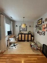 7 Leeds St, Unit 2 in Boston, MA - Foto de edificio - Building Photo