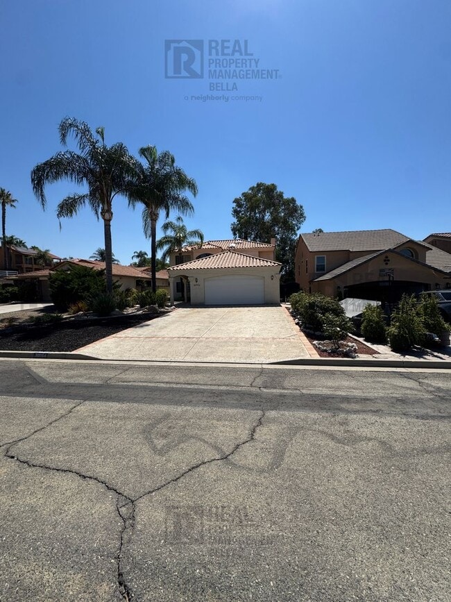 30064 Boat Haven Dr in Canyon Lake, CA - Building Photo - Building Photo