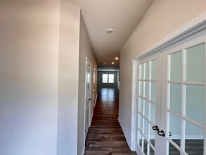 13020 Cottage Crst Ln in Charlotte, NC - Foto de edificio - Building Photo