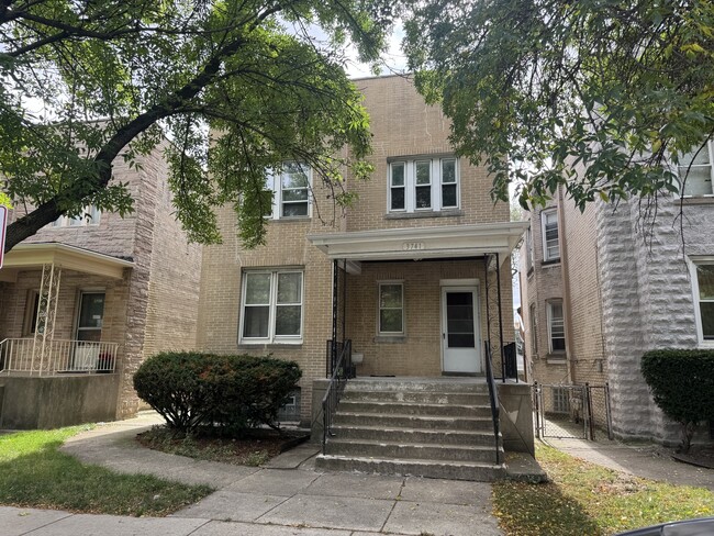 property at 3741 W Irving Park Rd