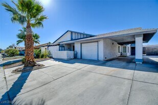 4197 Laurel Park Ave in Las Vegas, NV - Building Photo