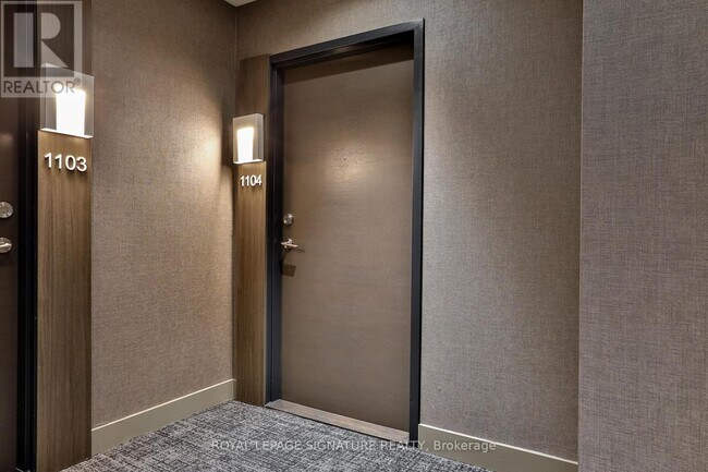 2 Teagarden Ct in Toronto, ON - Building Photo - Building Photo