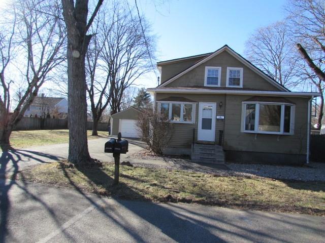 21 Forest Ave in Seekonk, MA - Building Photo - Building Photo