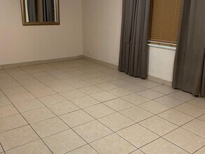4212 Flores Ave in Laredo, TX - Building Photo - Building Photo
