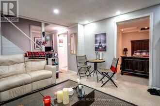 48 Lawndale Crescent in Brampton, ON - Building Photo - Building Photo