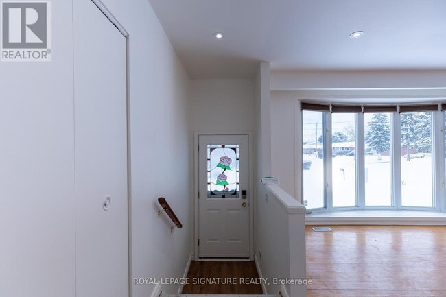 property at 1 Eldrid Ct