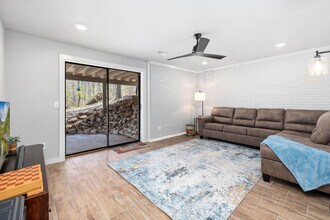 6 Erith Ln in Bella Vista, AR - Building Photo - Building Photo