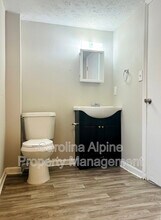 208 Royster Ave in Shelby, NC - Building Photo - Building Photo