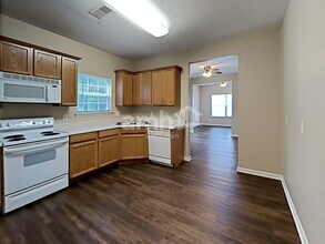 127 Coldwater Dr in Hendersonville, TN - Building Photo - Building Photo